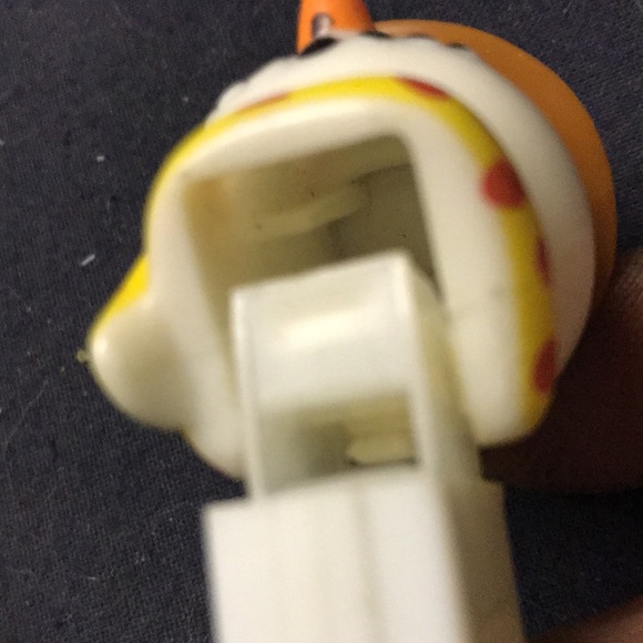 Vintage Snowman Collectible Pez - Picture 9 of 9